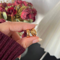 Julie hoops
