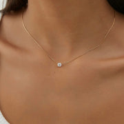 Solitaire necklace