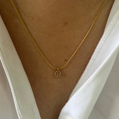 Rose necklace