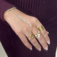 Sophia handchain