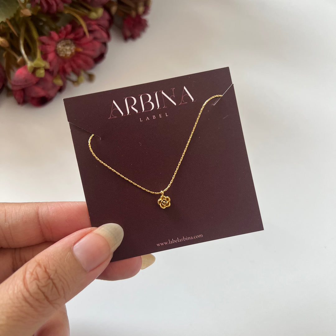 Rose necklace