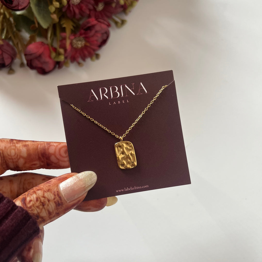 Molten necklace