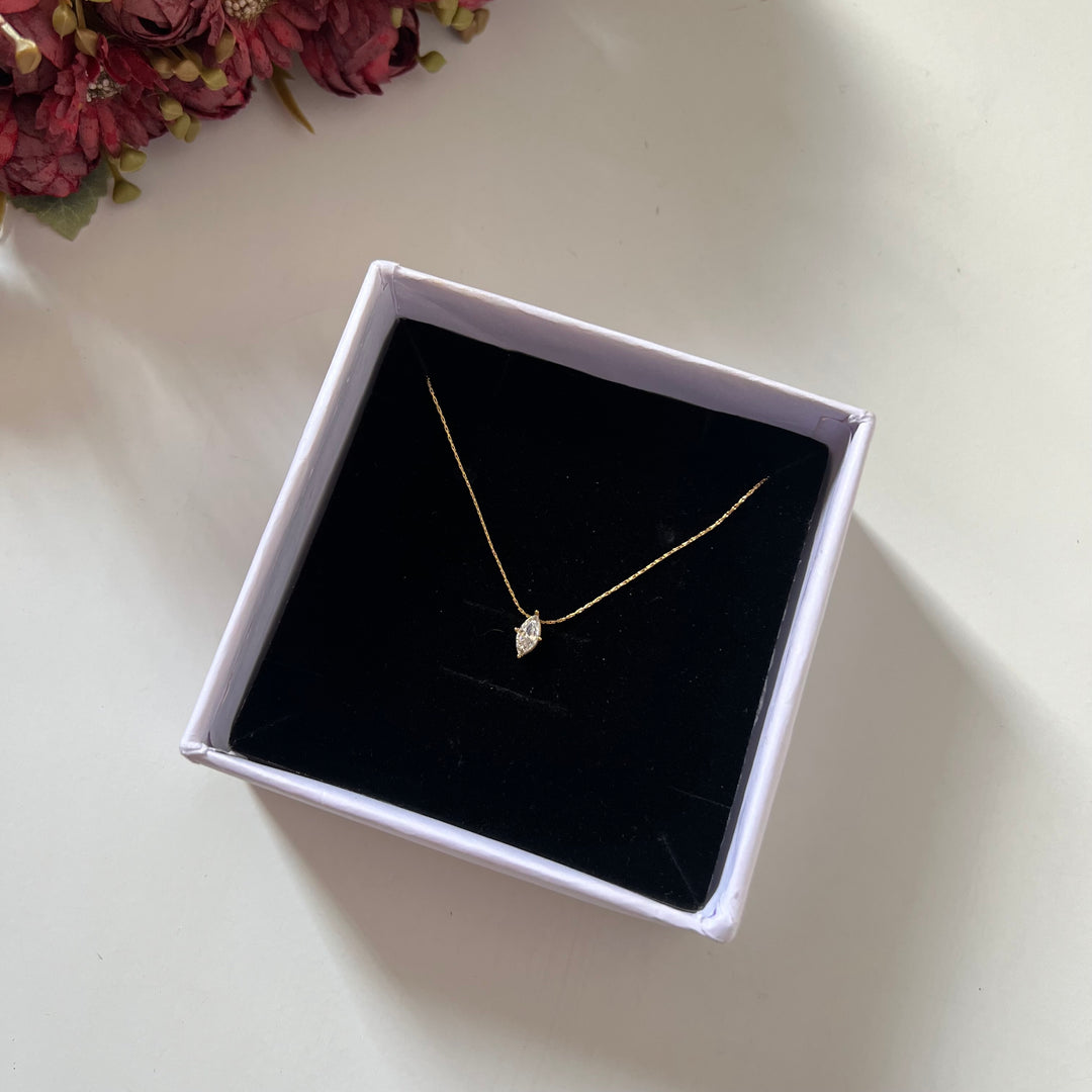 Marquise necklace